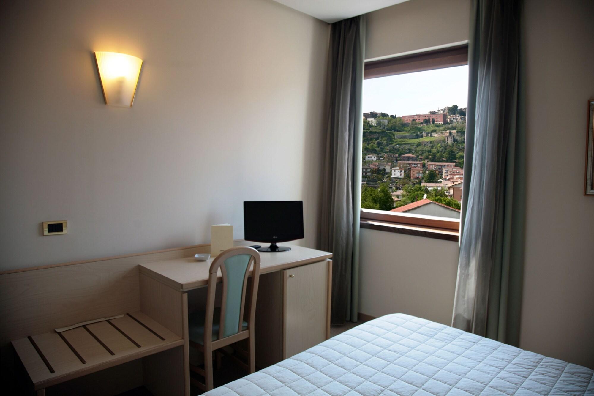 Hotel Bassetto Ферентіно Екстер'єр фото