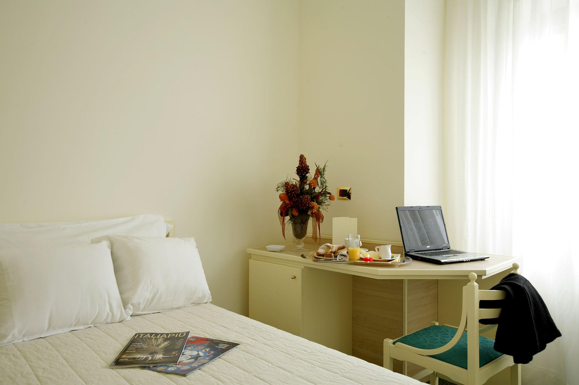 Hotel Bassetto Ферентіно Екстер'єр фото