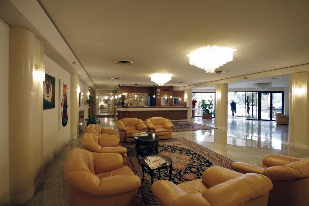 Hotel Bassetto Ферентіно Екстер'єр фото