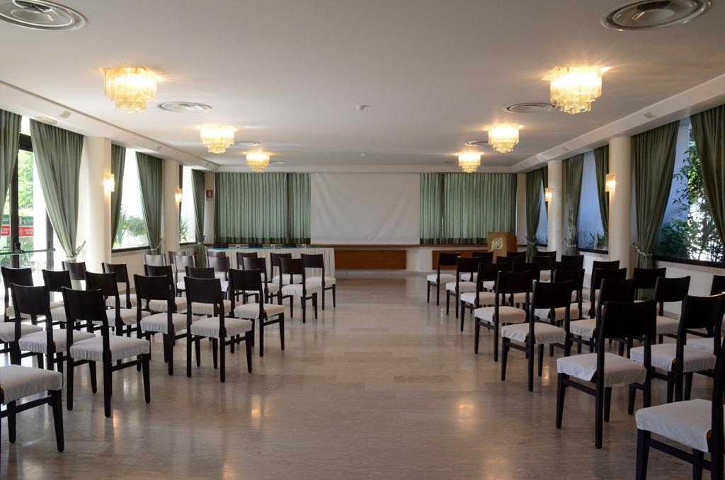 Hotel Bassetto Ферентіно Екстер'єр фото