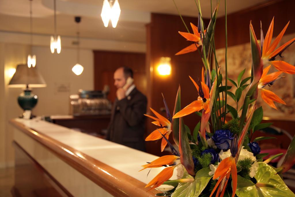 Hotel Bassetto Ферентіно Екстер'єр фото